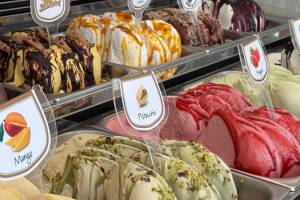 Academy Bar | Cocktails | Live Music | Gelato
